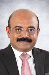 Portrait photo of Sivasailam Gunasekaran, Director & CEO, Freudenberg Regional Corporate Center India
