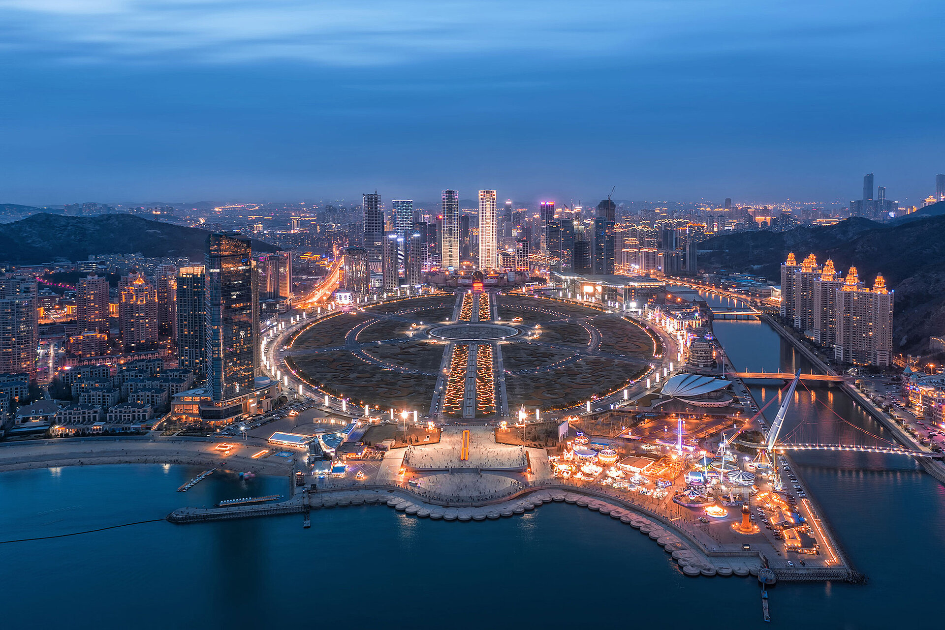 In the Chinese metropolis Dalian, EagleBurgmann and the Hengli Group rapidly completed a mega-refinery project.
