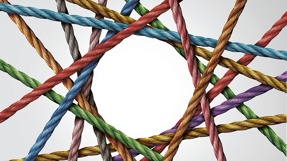 Various ropes in different colors that cross each other