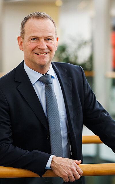 Freudenberg: Dr. Frank Heislitz Freudenberg: Dr. Frank Heislitz